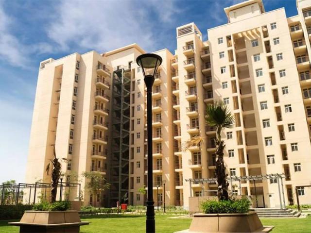 Resale | 3.5 BHK + Study Room 1150 Sq.Ft. Apartment in BPTP Park Elite Premium