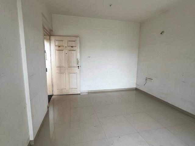 Resale | 3 BHK 1040 Sq.Ft. Apartment in Costa Rica
