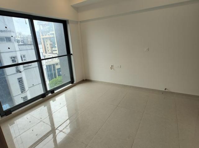 Resale | 3 BHK 1040 Sq.Ft. Apartment in Pardis Shangrila