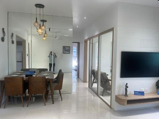 Resale | 3 BHK 1041 Sq.Ft. Apartment in Wakad