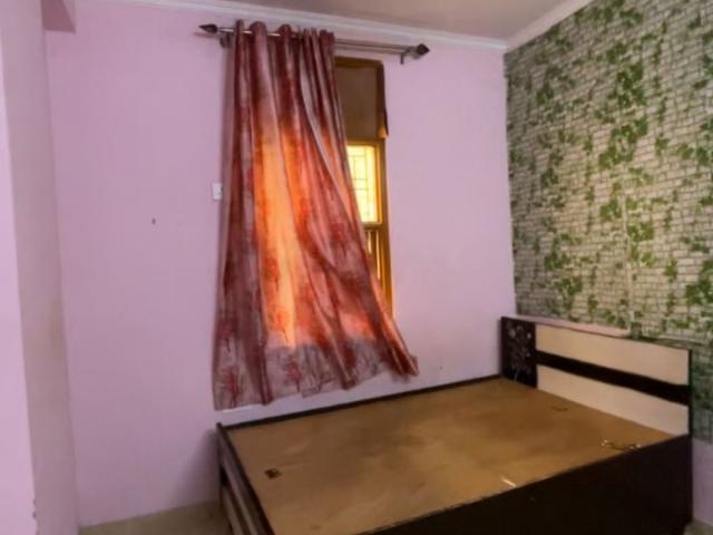 Resale | 3 BHK 1045 Sq.Ft. Apartment in Supreme Estia Phase 1