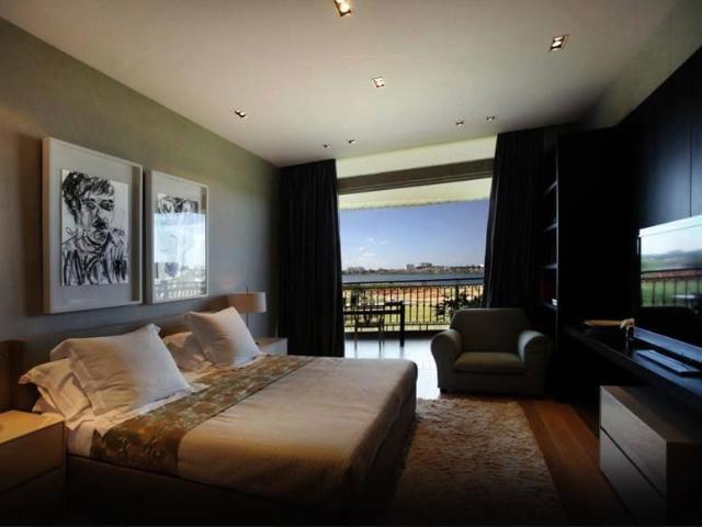 Resale | 3 BHK 1048 Sq.Ft. Apartment in Lodha Bellavista