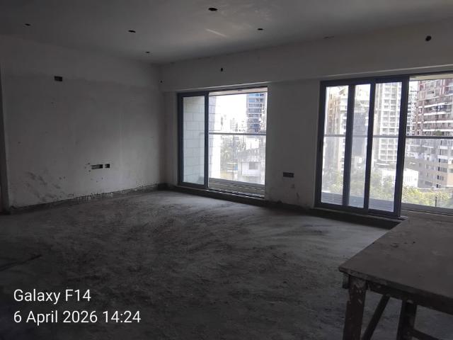 Resale | 3 BHK 1048 Sq.Ft. Apartment in Siddhivinayak Habitats