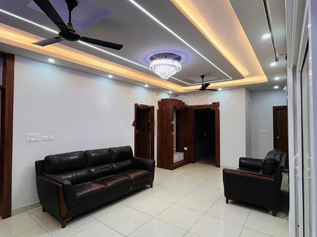 Resale | 3 BHK 1048 Sq.Ft. Apartment in Prestige Jindal City