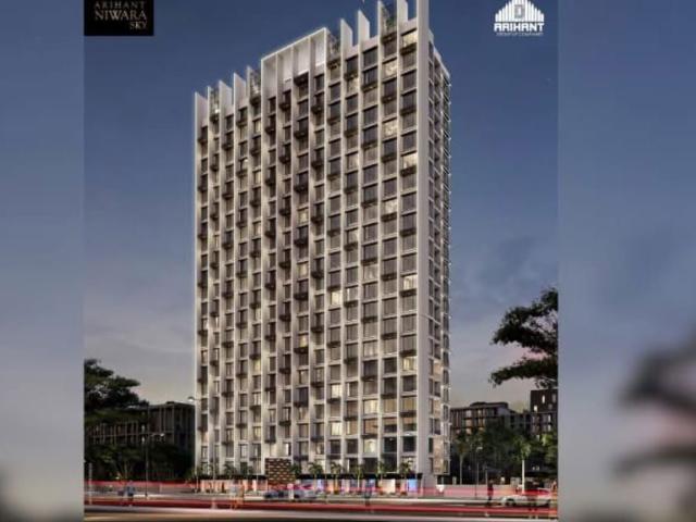 Resale | 3 BHK 1055 Sq.Ft. Apartment in Chunabhatti