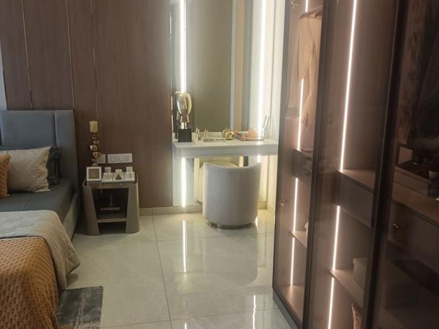 Resale | 3 BHK 1059 Sq.Ft. Apartment in Godrej Horizon Wadala