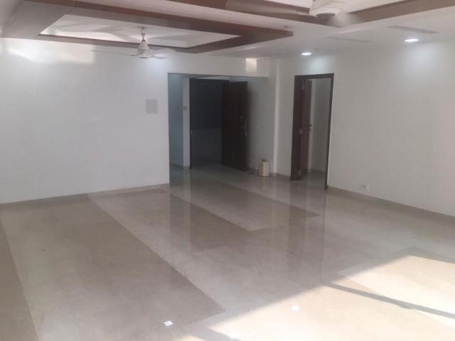 Resale | 3 BHK 1080 Sq.Ft. Apartment in Platinum Avenue