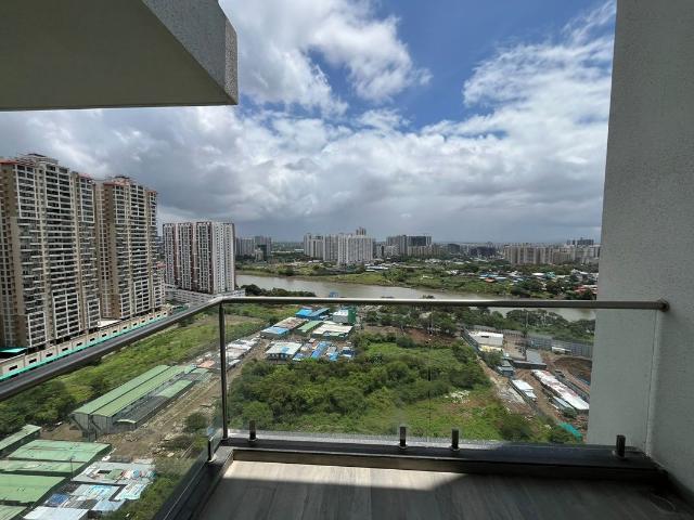 Resale | 3 BHK 1085 Sq.Ft. Apartment in Ganga Platino