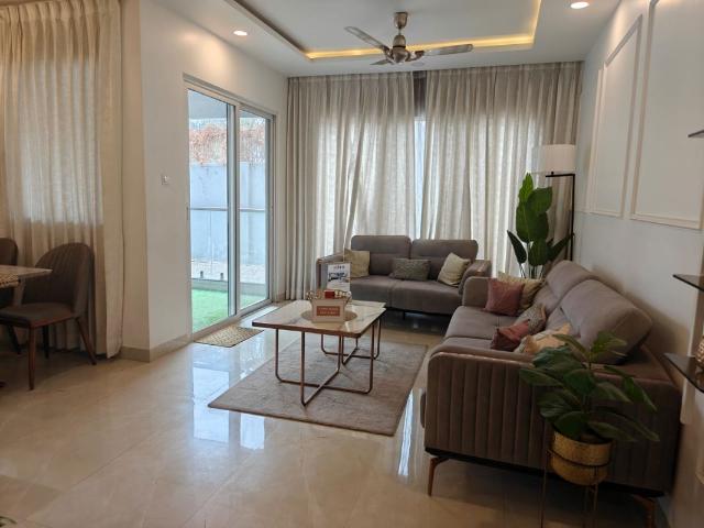 Resale | 3 BHK 1088 Sq.Ft. Apartment in A And A Breeza