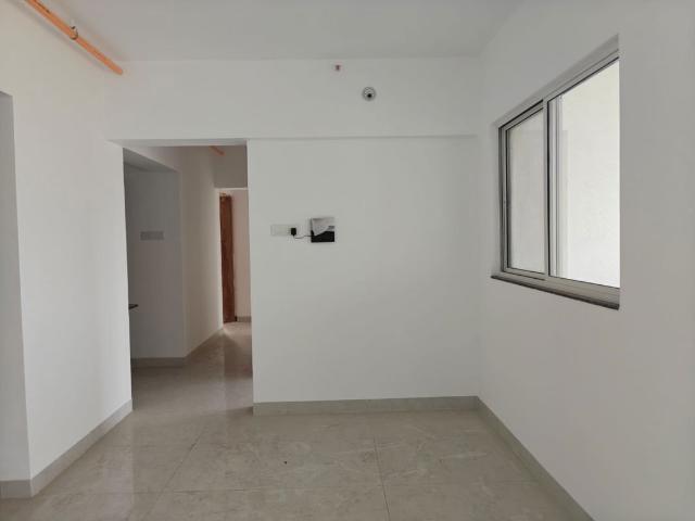 Resale | 3 BHK 1088 Sq.Ft. Apartment in A And A Breeza