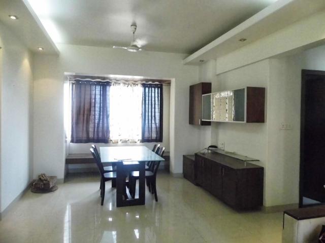 Resale | 3 BHK + 1095 Sq.Ft. Apartment in Rushabh Tower
