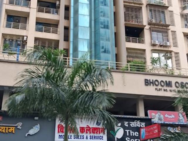 Resale | 3 BHK 1000 Sq.Ft. Apartment in Gajra Bhoomi Oscar