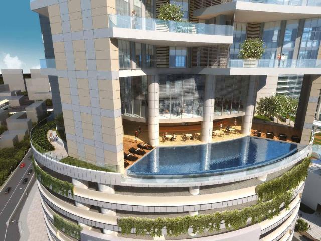 Resale | 3 BHK 1000 Sq.Ft. Apartment in Inder Tower