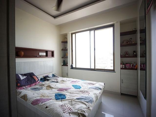 Resale | 3 BHK 1000 Sq.Ft. Apartment in Mainland Valencia