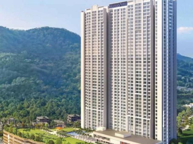 Resale | 3 BHK + 1000 Sq.Ft. Apartment in Mulund West