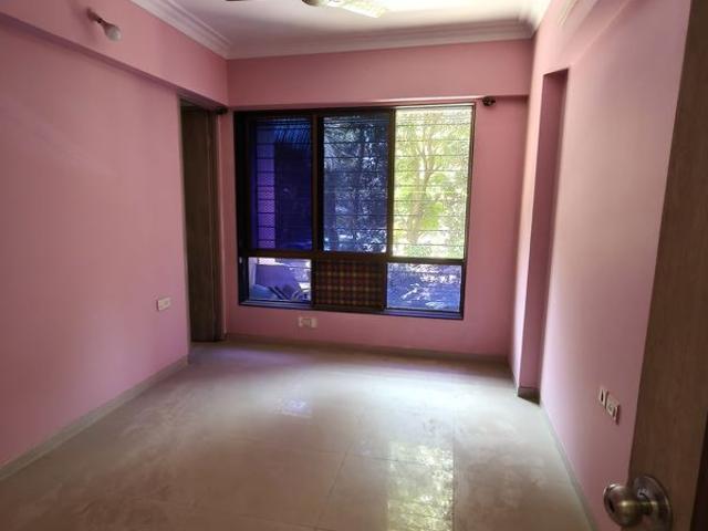 Resale | 3 BHK 1000 Sq.Ft. Apartment in Neelsiddhi Residency