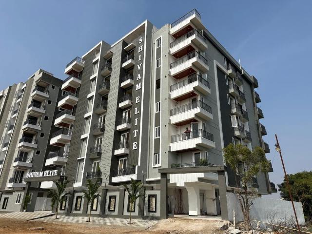 Resale | 3 BHK + 1000 Sq.Ft. Apartment in Shri Shivam Majestic