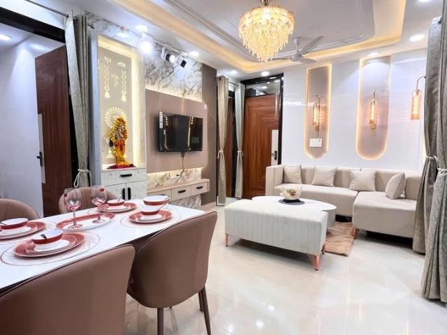 Resale | 3 BHK 1000 Sq.Ft. Apartment in Sk Ultra Luxury Apartment