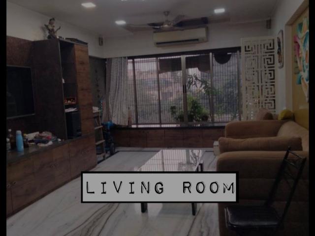 Resale | 3 BHK 1000 Sq.Ft. Apartment in Rajgir Court Apartment