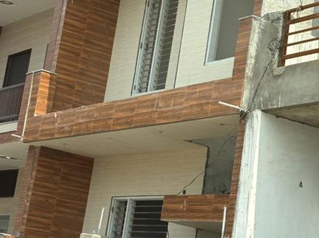 Resale | 3 BHK 1000 Sq.Ft. Independent House in Central Derabassi