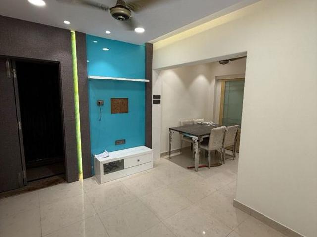 Resale | 3 BHK 1001 Sq.Ft. Apartment in Viceroy Savana