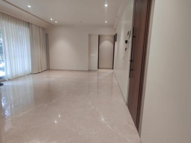 Resale | 3 BHK 1004 Sq.Ft. Apartment in Mehta Lilium
