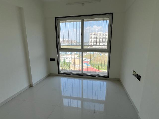 Resale | 3 BHK 1021 Sq.Ft. Apartment in Krishna Amorapolis