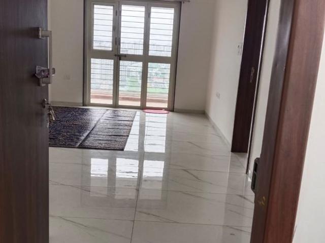 Resale | 3 BHK 1022 Sq.Ft. Apartment in Kohinoor Sapphire 3