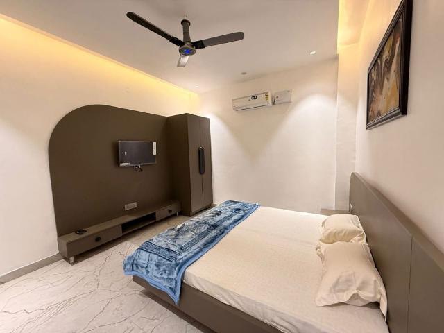 Resale | 3 BHK + 1027 Sq.Ft. Apartment in Pawne