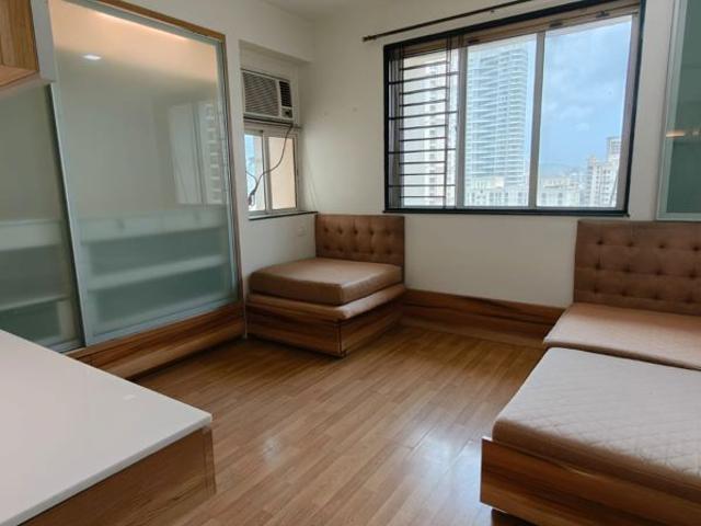 Resale | 3 BHK 1150 Sq.Ft. Apartment in Hiranandani Estate Spring Hill