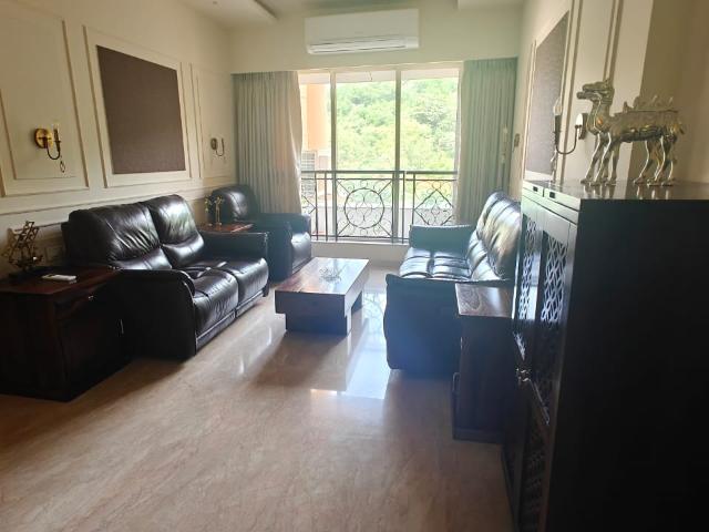 Resale | 3 BHK 1150 Sq.Ft. Apartment in Hiranandani Heritage Tower