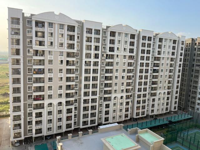 Resale | 3 BHK 1175 Sq.Ft. Apartment in Nyati Era
