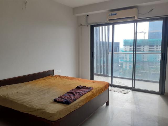 Resale | 3 BHK + 1175 Sq.Ft. Apartment in Nyati Era