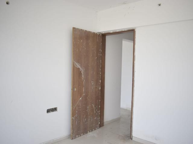 Resale | 3 BHK 1183 Sq.Ft. Apartment in Gagan Klara