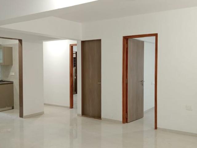 Resale | 3 BHK 1180 Sq.Ft. Apartment in Acharat Baug