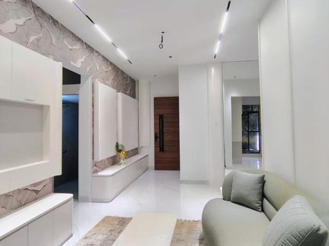 Resale | 3 BHK 1188 Sq.Ft. Apartment in Thanekar BKC Paramount