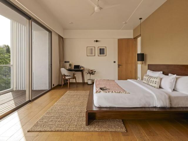 Resale | 3 BHK 1100 Sq.Ft. Apartment in Janapriya Nile valley