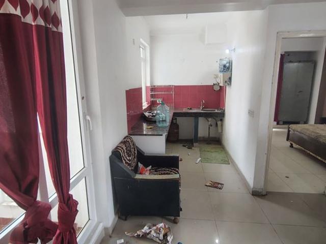 Resale | 3 BHK 1100 Sq.Ft. Apartment in MGI Gharaunda