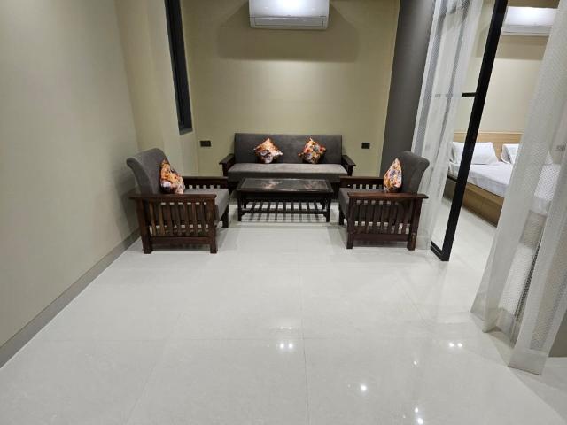 Resale | 3 BHK 1120 Sq.Ft. Apartment in Shree Ganesh Apartments CGHS