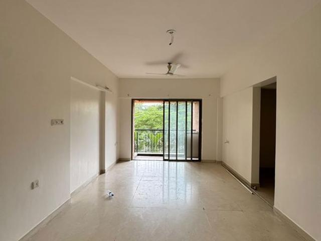 Resale | 3 BHK + 1124 Sq.Ft. Apartment in Lodha Splendora