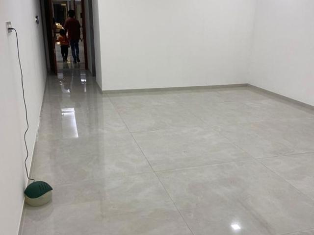Resale | 3 BHK 1125 Sq.Ft. Apartment in Neelam Senroofs