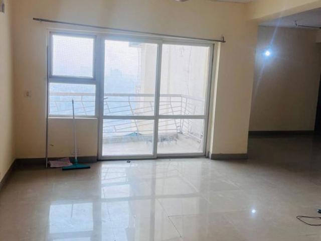 Resale | 3 BHK + 1128 Sq.Ft. Apartment in BPTP Park Elite Premium