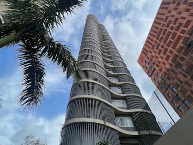 Resale | 3 BHK 1130 Sq.Ft. Apartment in Lodha Fiorenza