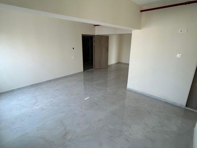 Resale | 3 BHK 1130 Sq.Ft. Apartment in Vipul Shanti Heights