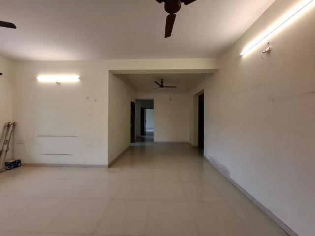Resale | 3 BHK 1136 Sq.Ft. Apartment in Kolte Patil Centria