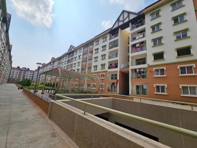 Resale | 3 BHK 1240 Sq.Ft. Apartment in Sarjapur