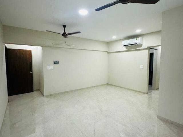 Resale | 3 BHK 1241 Sq.Ft. Apartment in Chembur
