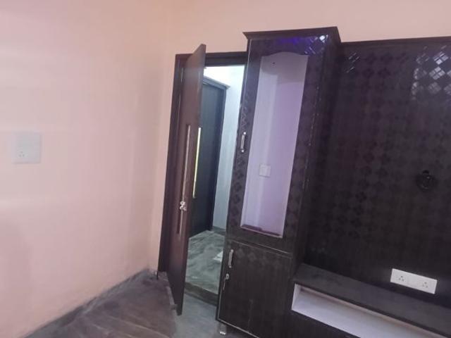Resale | 3 BHK 1250 Sq.Ft. Apartment in Celestia Apartment