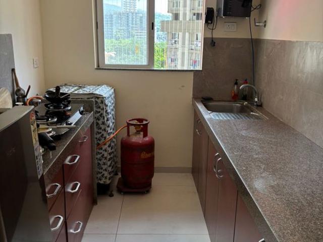 Resale | 3 BHK 1250 Sq.Ft. Apartment in Godrej Nest Kandivali