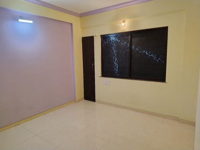 Resale | 3 BHK 1250 Sq.Ft. Apartment in Mangalwar Peth